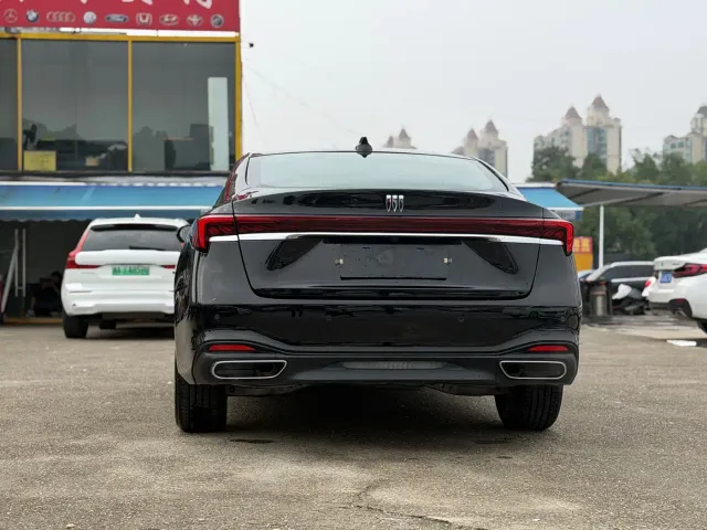 Buick LaCrosse — Фото автомобиля 5