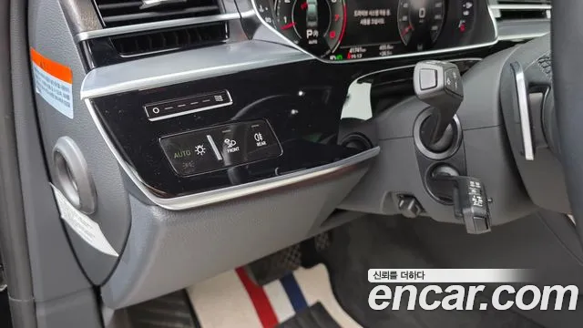 Audi A8 55 TFSI quattro Premium LWB — Фото автомобиля 18