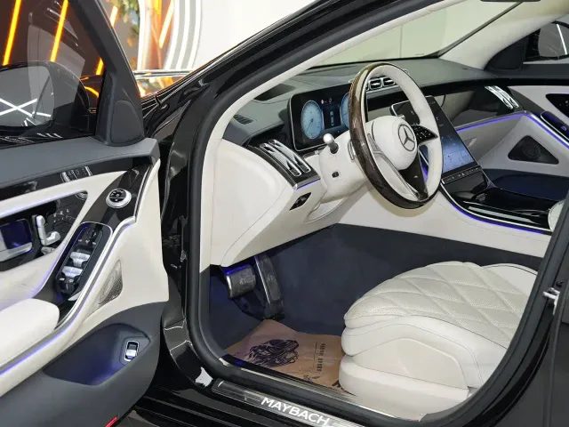 Mercedes-Benz Maybach S-Class — Фото автомобиля 9