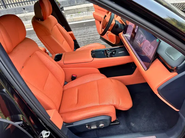 Lynk & Co 900 — Фото автомобиля 14