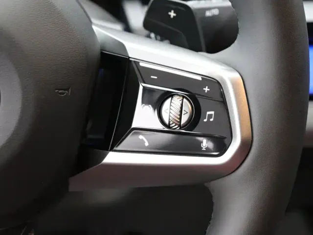 BMW 5 Series — Фото автомобиля 19