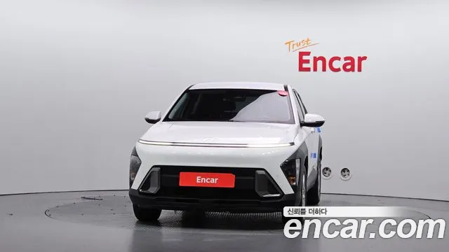 Hyundai Kona — Фото автомобиля 3