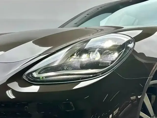 Porsche Panamera — Фото автомобиля 7