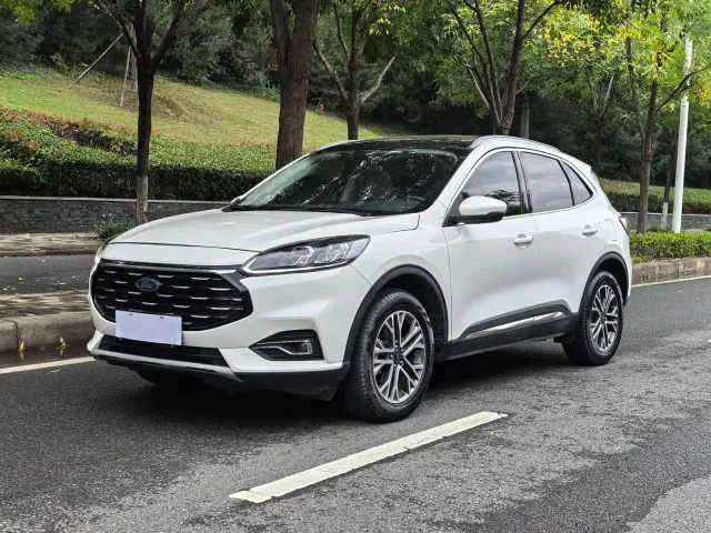 Фотография автомобиля — Ford Escape