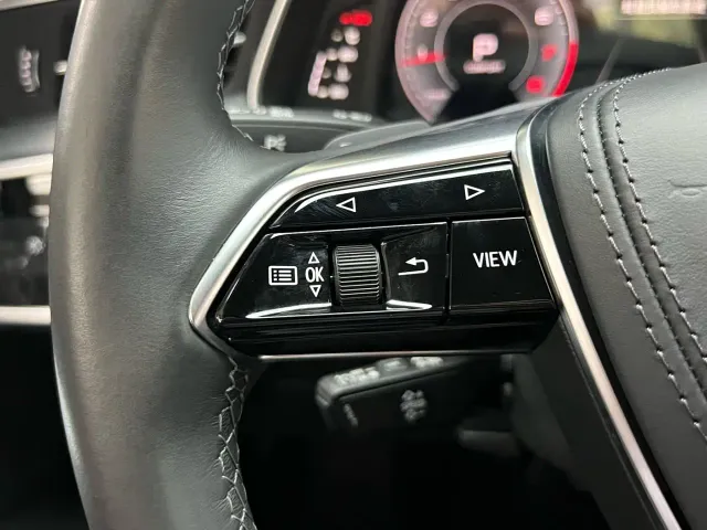 Audi A6L — Фото автомобиля 24