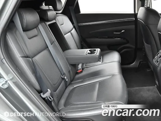 Hyundai Tucson Tucson (NX4) Бензин 1.6 Turbo 4WD — Фото автомобиля 11