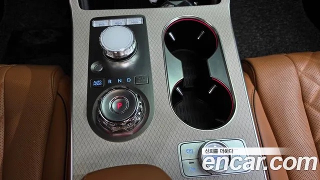 Genesis GV80 — Фото автомобиля 12