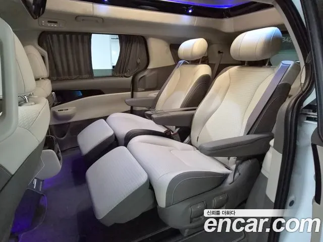 Kia Carnival 4th Gen — Фото автомобиля 13
