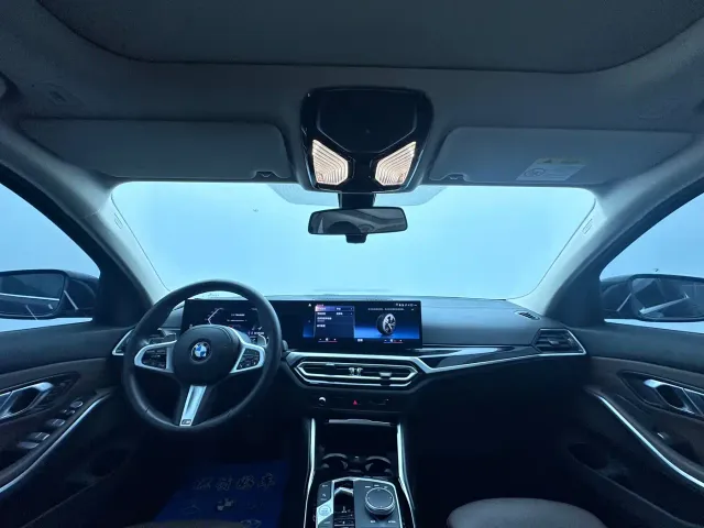 BMW 3 Series — Фото автомобиля 11