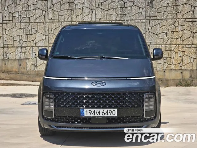 Hyundai Staria — Фото автомобиля 2