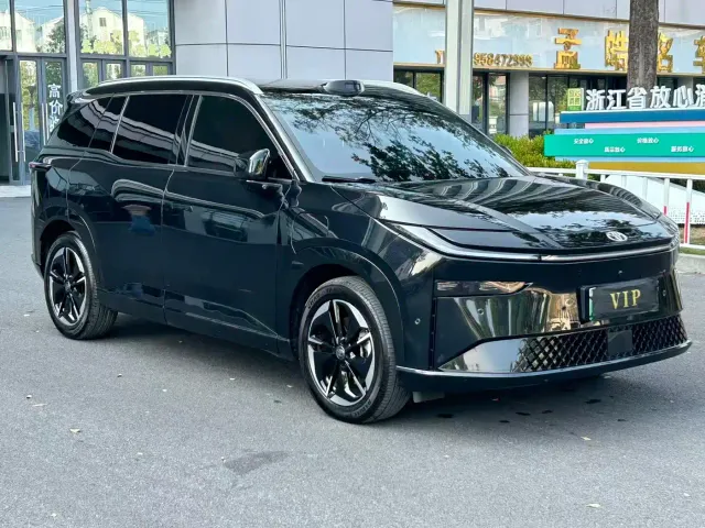 Toyota BoZhi 3X — Фото автомобиля 3