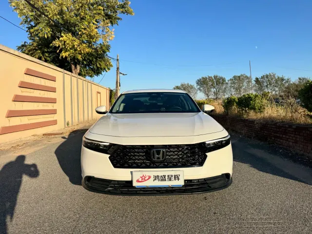 Honda Accord — Фото автомобиля 2