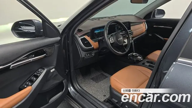 Kia Seltos Бензин 1.6 турбо 2WD — Фото автомобиля 10