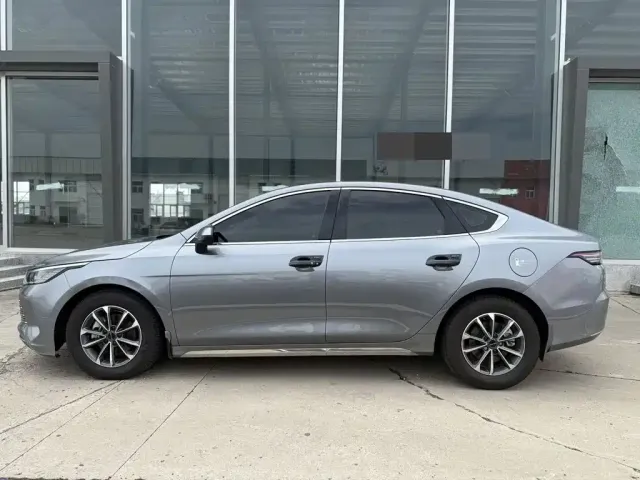 BYD Destroyer 05 — Фото автомобиля 4