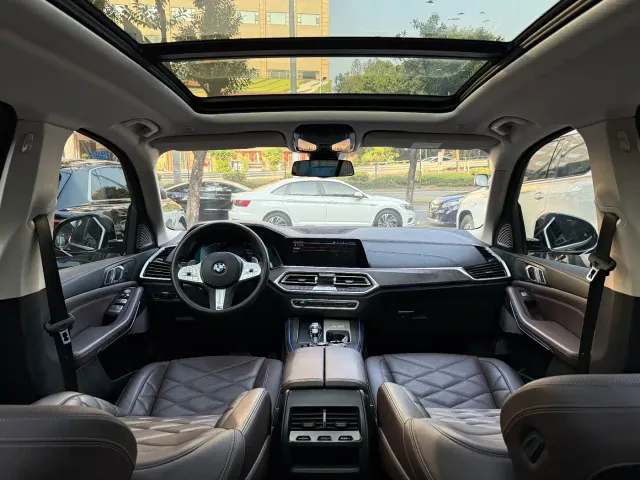 BMW X5 — Фото автомобиля 10
