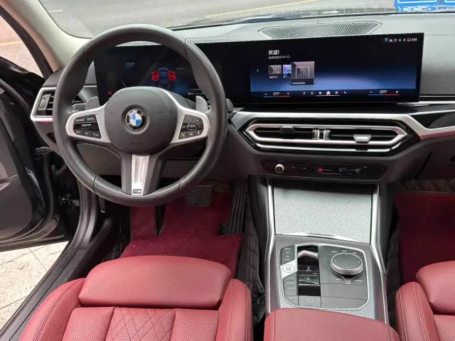 BMW 3 Series — Фото автомобиля 2