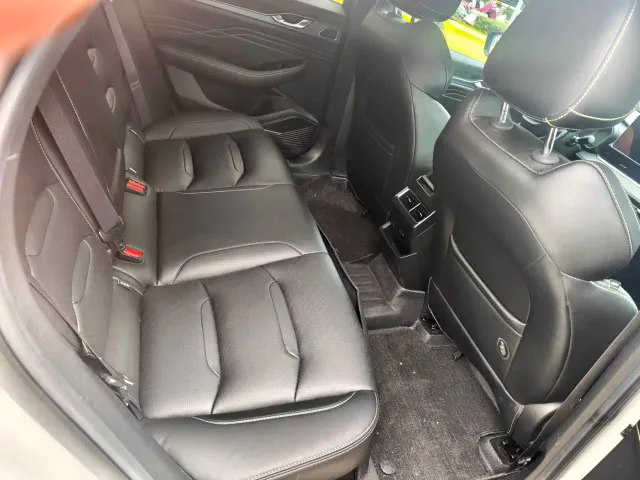 Geely Xingrui — Фото автомобиля 13