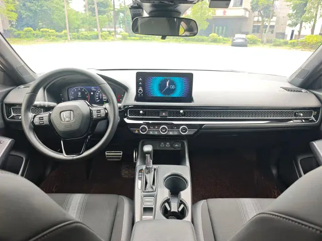 Honda Civic — Фото автомобиля 15
