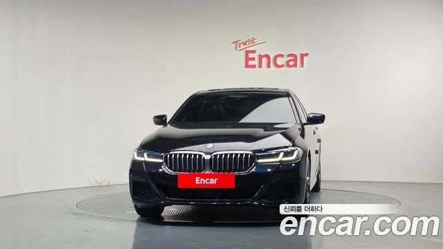 BMW 5 Series — Фото автомобиля 3