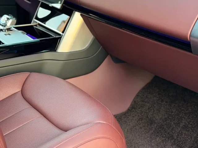 Land Rover Range Rover — Фото автомобиля 21