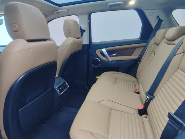 Land Rover Discovery Sport — Фото автомобиля 9