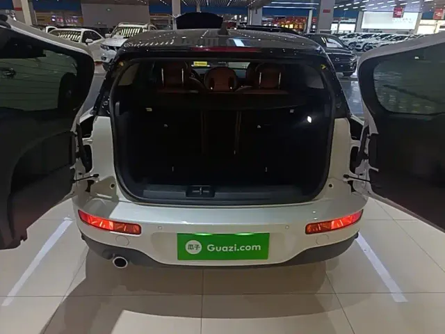 MINI Clubman — Фото автомобиля 18