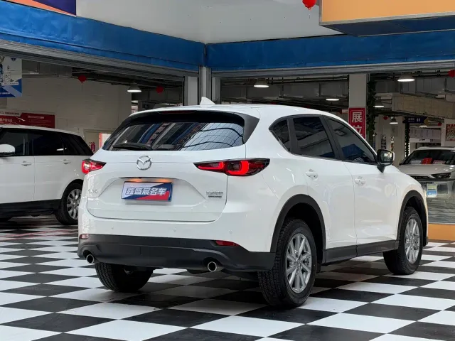 Mazda CX-5 — Фото автомобиля 10