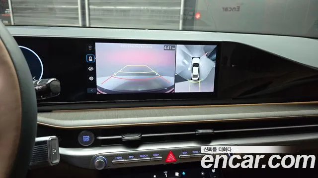 Hyundai Grandeur GN7 — Фото автомобиля 16