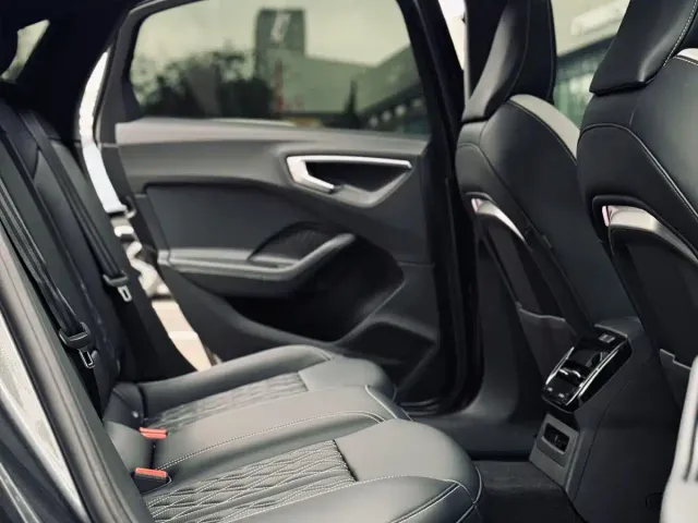 Audi A5L — Фото автомобиля 15