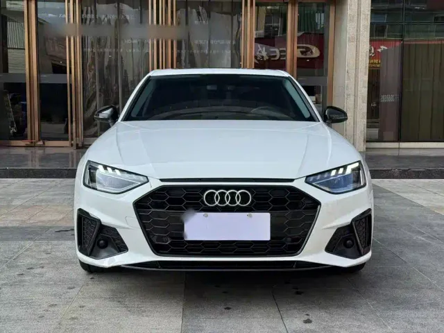 Audi A4L — Фото автомобиля 5