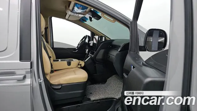 Hyundai Staria — Фото автомобиля 17