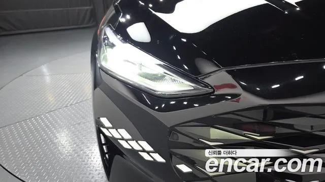 Kia K8 Hybrid — Фото автомобиля 7