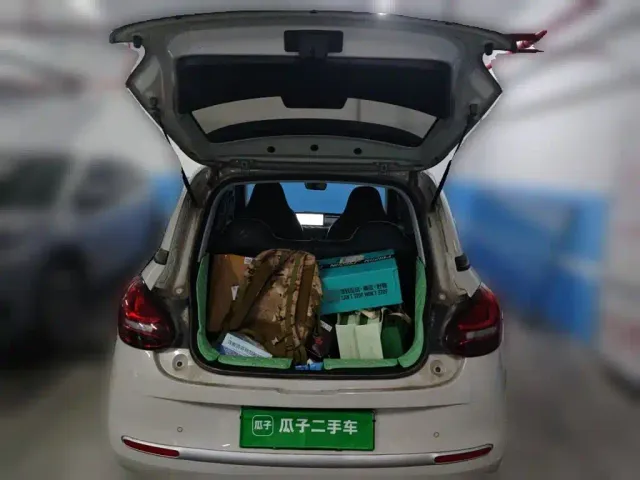 Wuling Bingo — Фото автомобиля 9