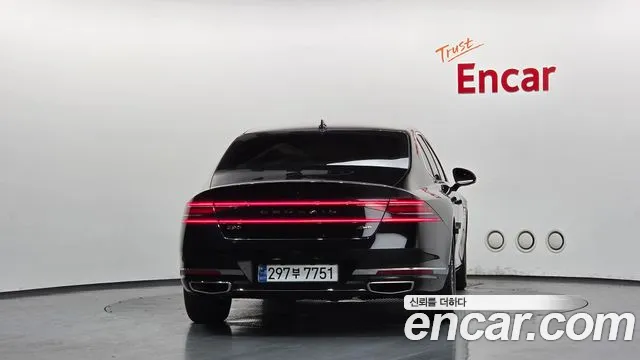 Genesis G90 Бензин 3.5 турбо AWD — Фото автомобиля 3
