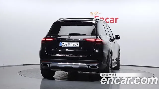 Mercedes-Benz GLE-Class — Фото автомобиля 4