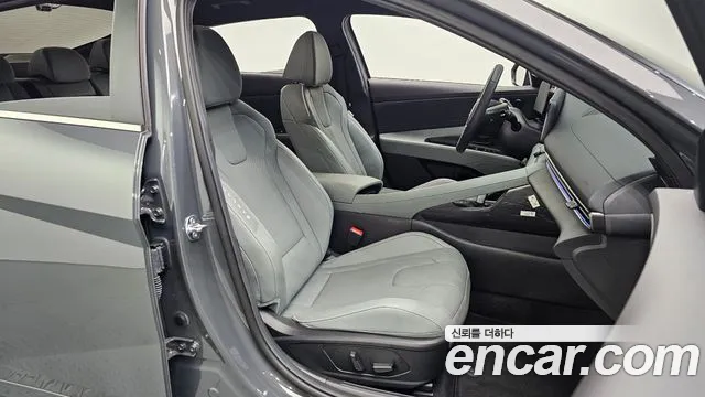 Hyundai Avante CN7 — Фото автомобиля 26