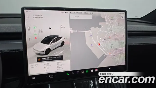 Tesla Model Y — Фото автомобиля 20