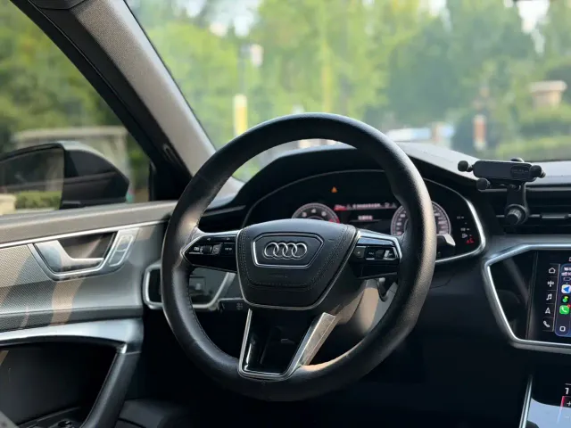 Audi A6L — Фото автомобиля 14