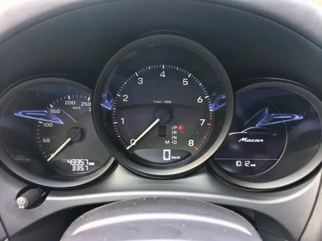 Porsche Macan — Фото автомобиля 7