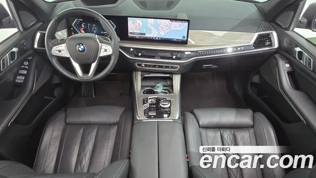 BMW X7 — Фото автомобиля 6