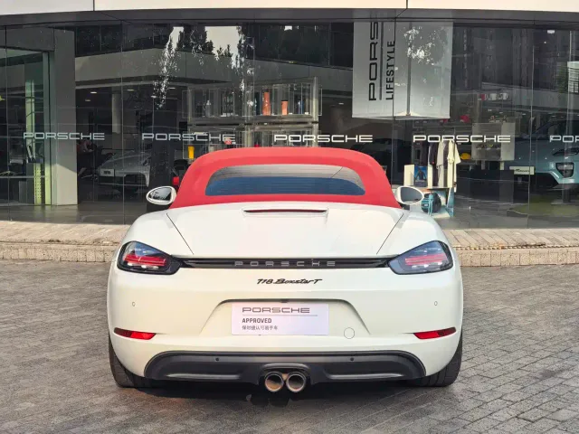 Porsche 718 — Фото автомобиля 16