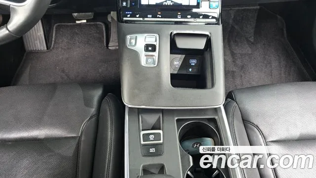 Hyundai Grandeur Новый Grandeur IG 3.0 LPi (Для маломобильных пассажиров) — Фото автомобиля 9