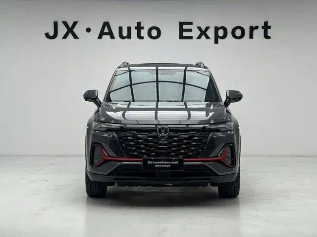 Changan CS35 Plus — Фото автомобиля 2