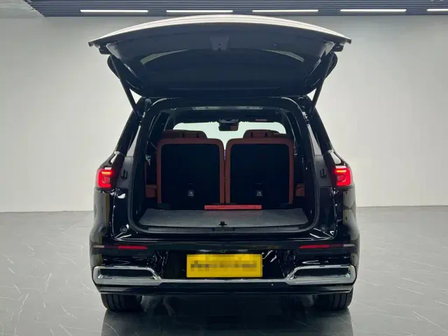 Geely Galaxy M9 — Фото автомобиля 10