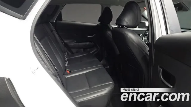 Hyundai Kona SX2 — Фото автомобиля 18