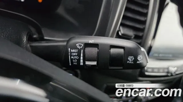 KG_Mobility_Ssangyong Rexton Новый Rexton Sport Дизель 2.2 4WD — Фото автомобиля 15