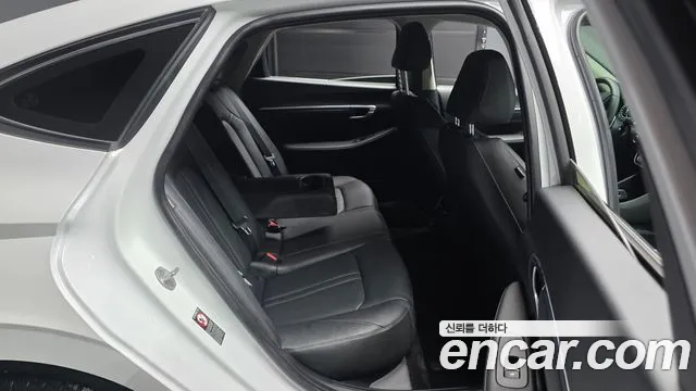 Hyundai Sonata Sonata (DN8) 1.6 Turbo — Фото автомобиля 11