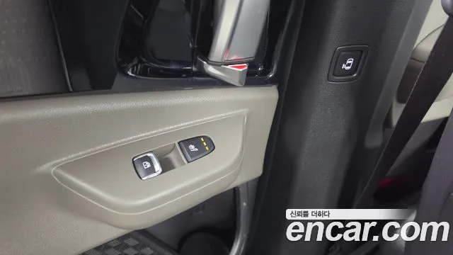 Kia Carnival 4th Gen — Фото автомобиля 19