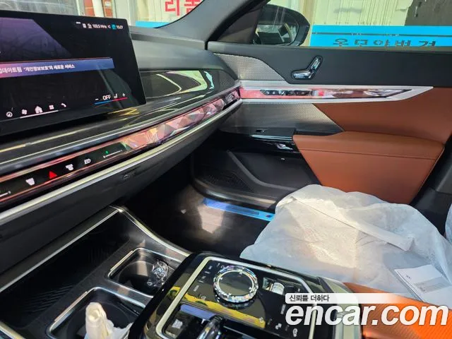 BMW 7 Series — Фото автомобиля 7