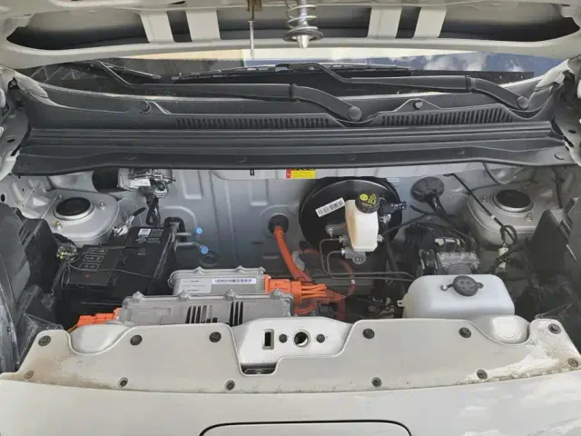 Wuling Hongguang Mini EV — Фото автомобиля 10